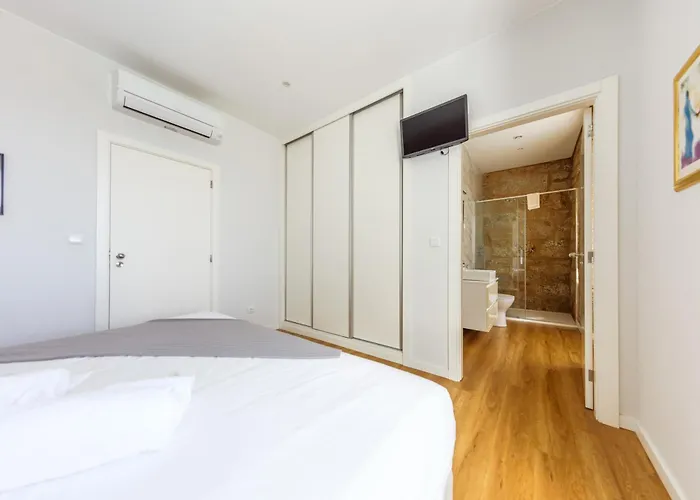 Casa Do Desassossego * Monção